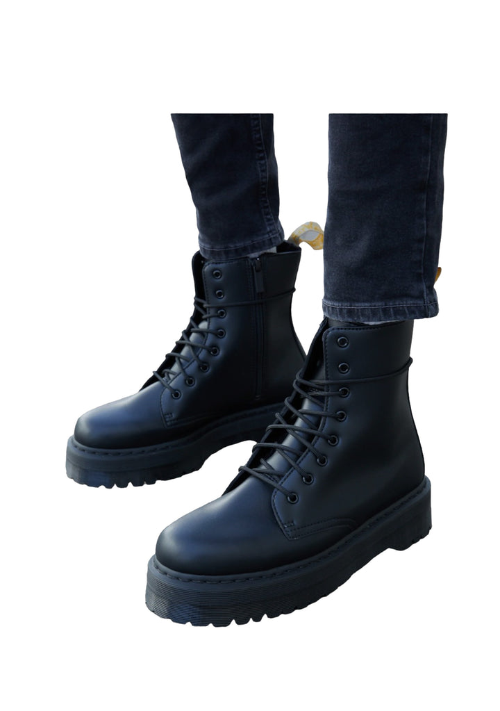 DR MARTENS - Stivaletto Black