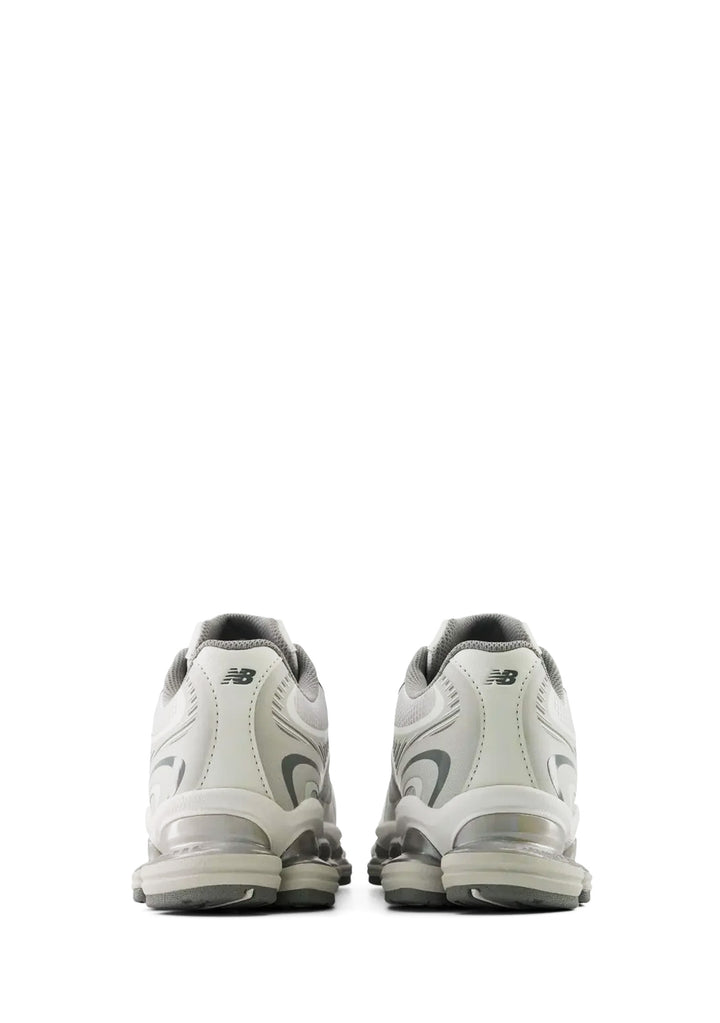 SNEAKERS UNISEX Grey New Balance